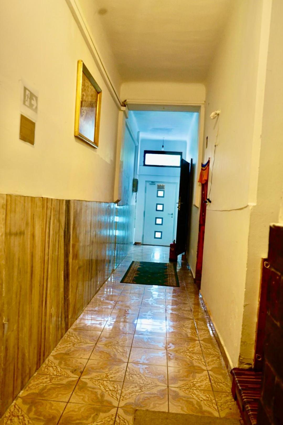 U6 Schoepfwerk Home เวียนนา ภายนอก รูปภาพ