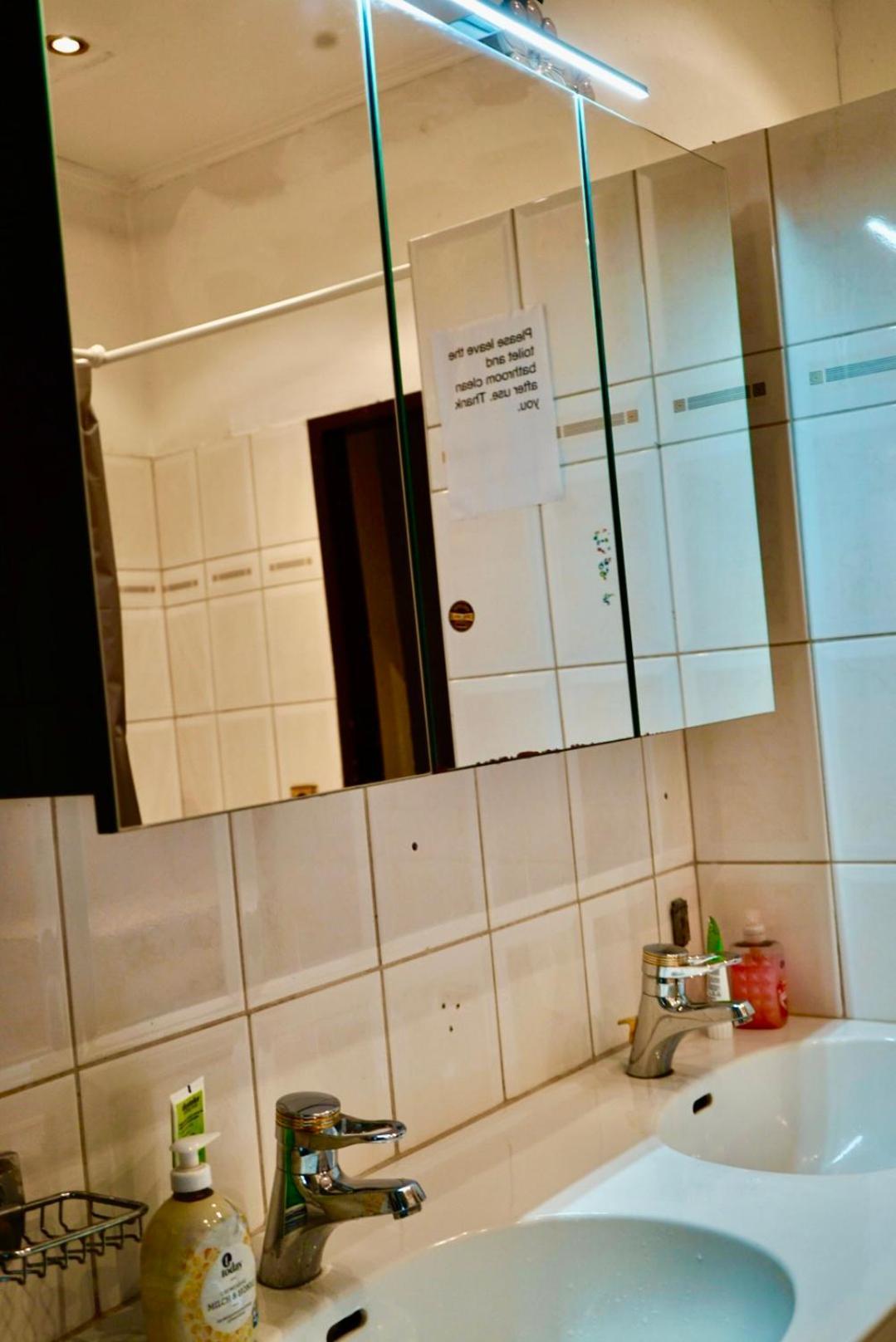 U6 Schoepfwerk Home เวียนนา ภายนอก รูปภาพ